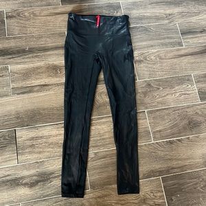 Spanx Leggings size M